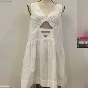 Sovere white v neck open design cotton linen mini dress sleeveless. brand new